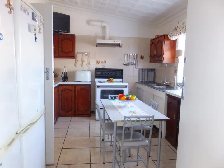 3 Bedroom House in Germiston – photo 4